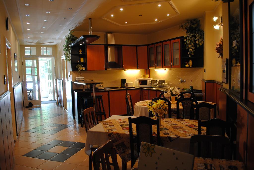 Family Apartman Gyula Extérieur photo